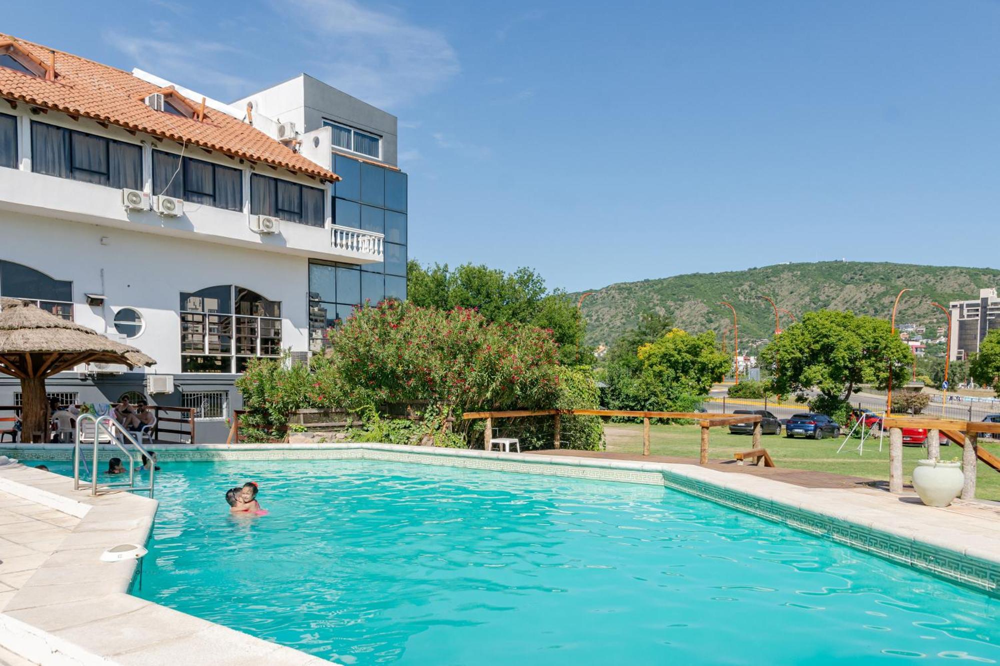 Hotel El Condado Villa Carlos Paz Exteriör bild